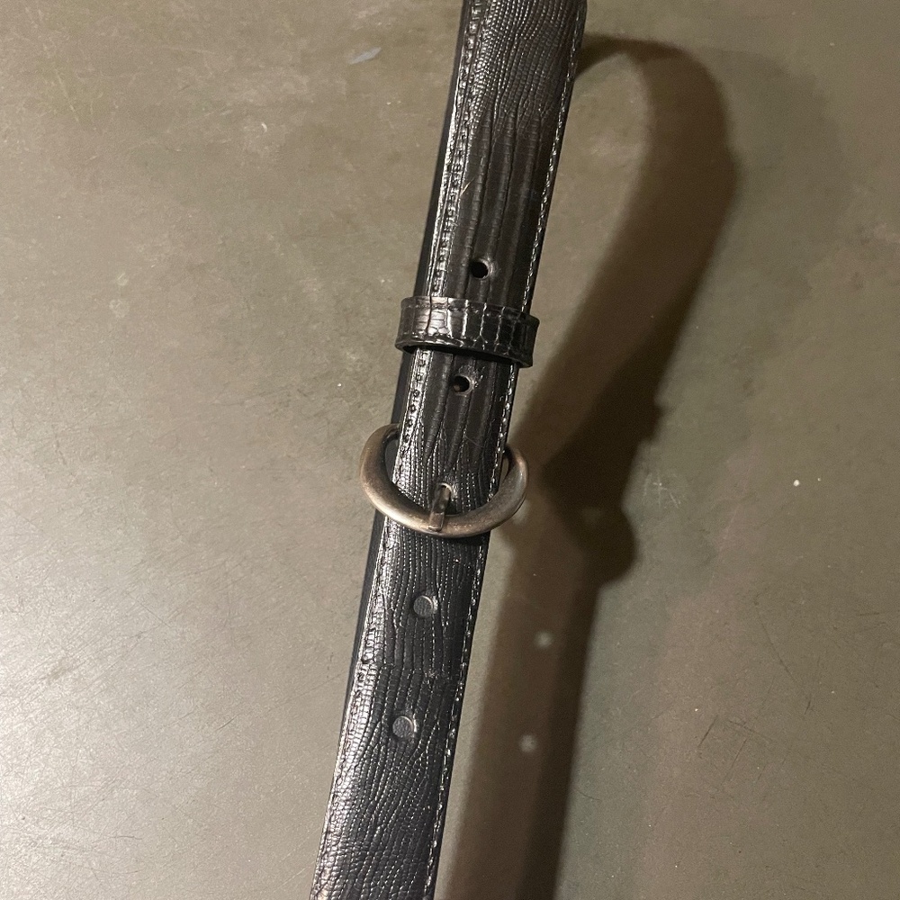 Ladies Black Faux Snakeskin belt